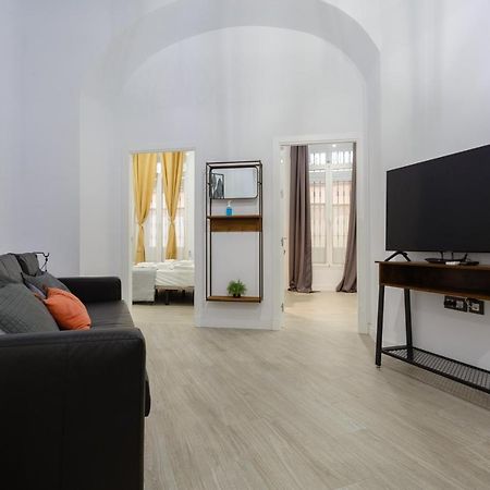 Cruise Adapted Apartment By Cadiz4Rentals Ngoại thất bức ảnh
