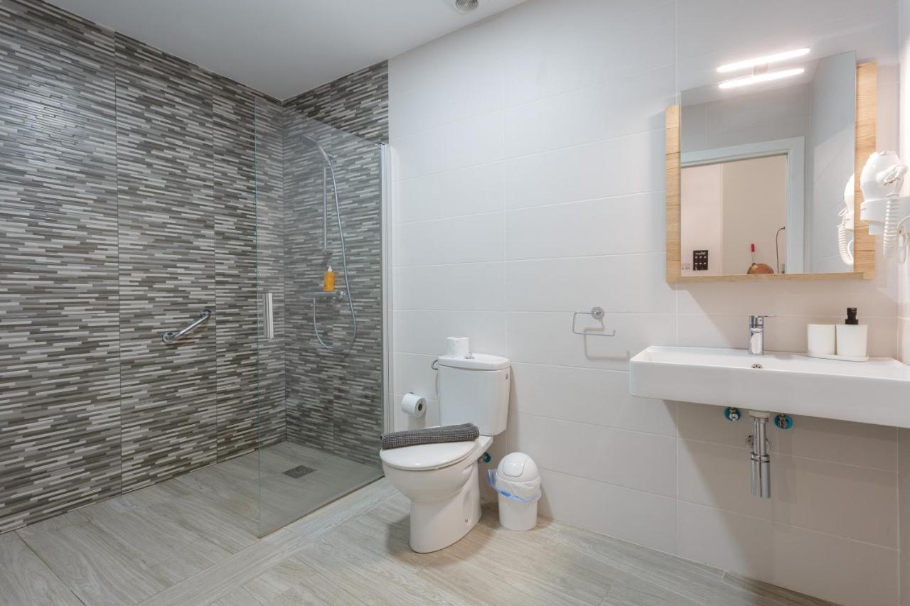 Cruise Adapted Apartment By Cadiz4Rentals Ngoại thất bức ảnh